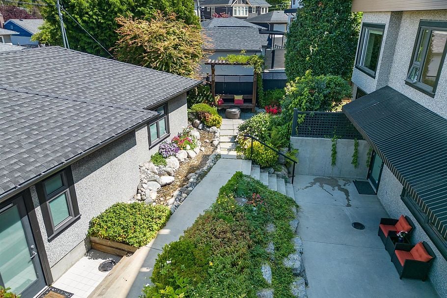 2507 Edgar Crescent Vancouver, BC - 29