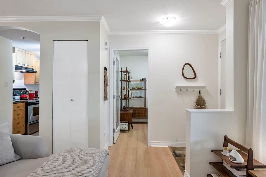 2 1071 Lynn Valley Road North Vancouver, BC - 20
