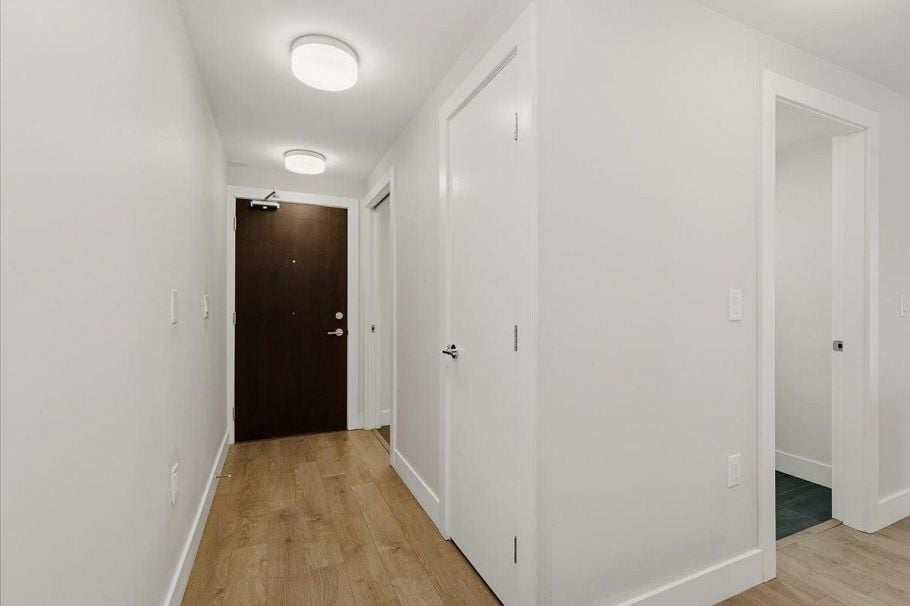 302 8533 River District Crossing Vancouver, BC - 22