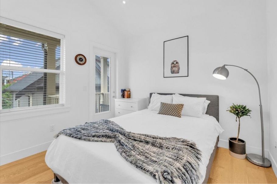 2 1136 E Pender Street Vancouver, BC - 10