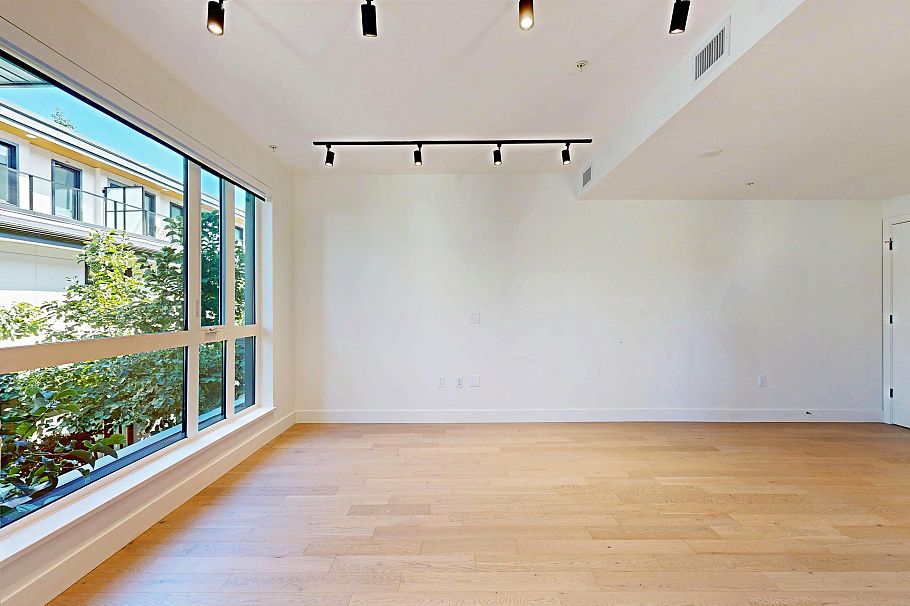 3930 Dumfries Street Vancouver, BC - 14