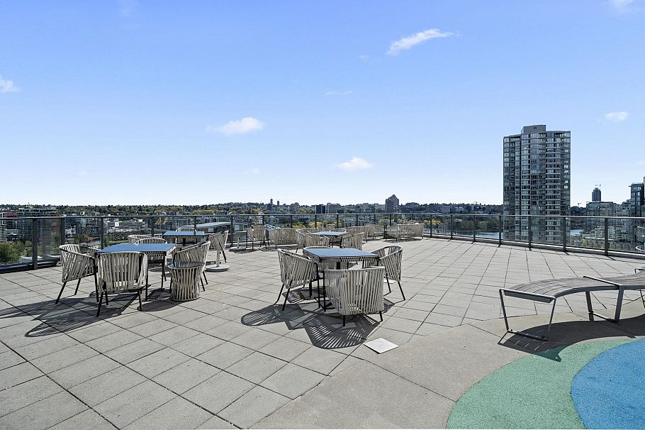 1251 38 Smithe Street Vancouver, BC - 31
