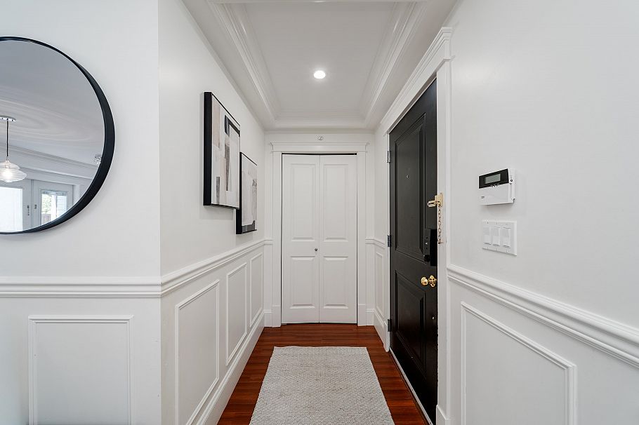2412 St. Catherines Street Vancouver, BC - 17