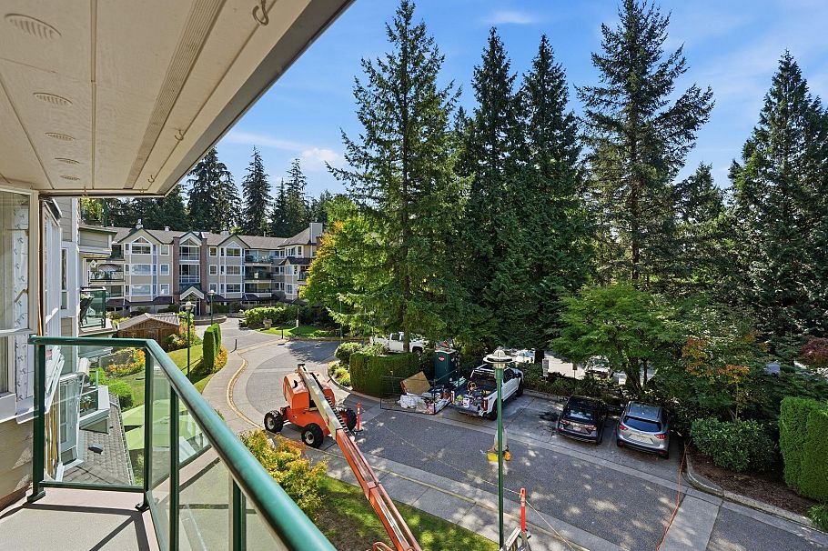 301 3680 Banff Court North Vancouver, BC - 34