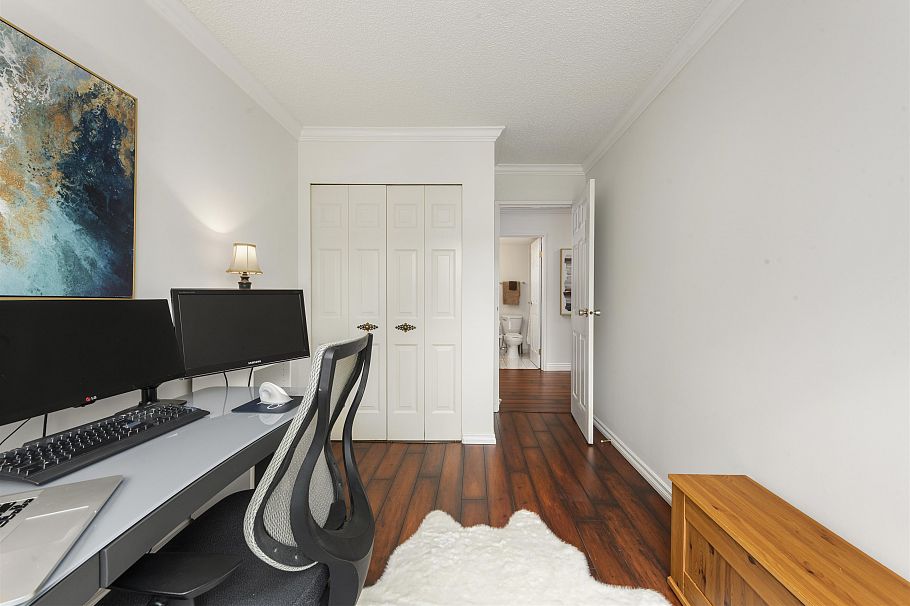 204 725 Commercial Drive Vancouver, BC - 19
