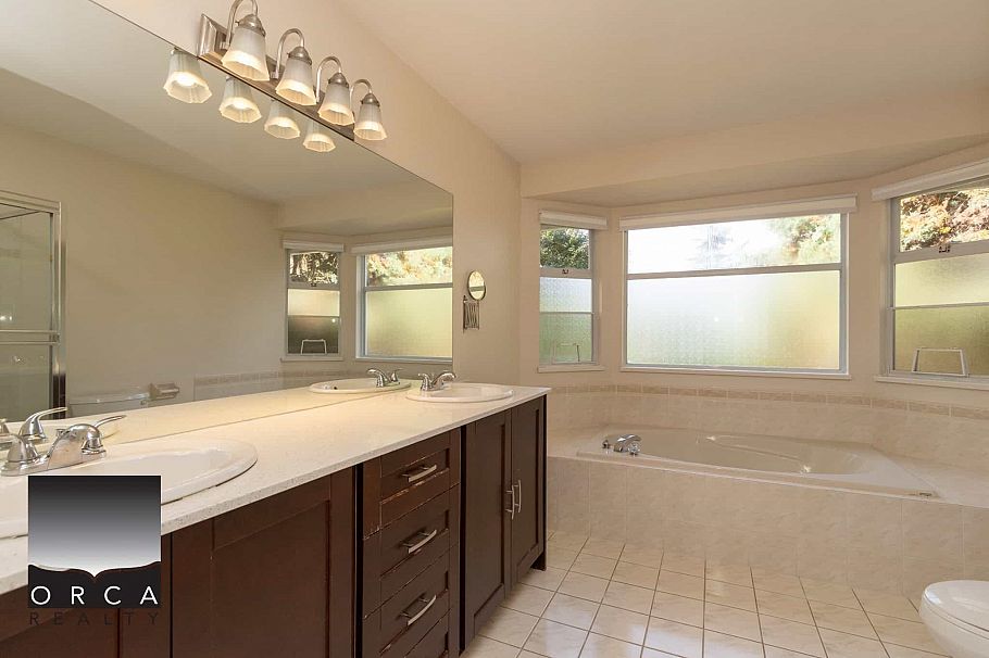 3015 GRIFFIN PLACE, North Vancouver BC V7R 4W9 North Vancouver, BC - 19
