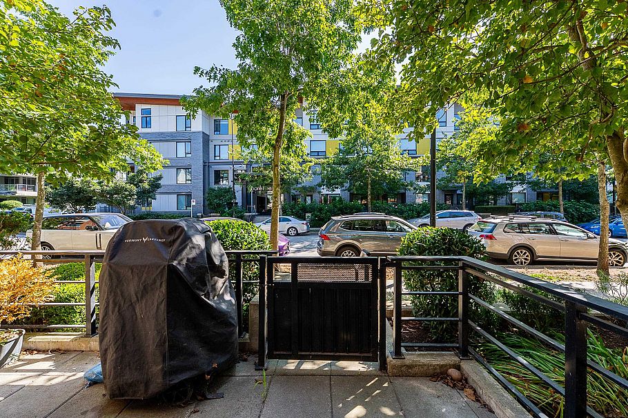 111 3133 Riverwalk Avenue Vancouver, BC - 33