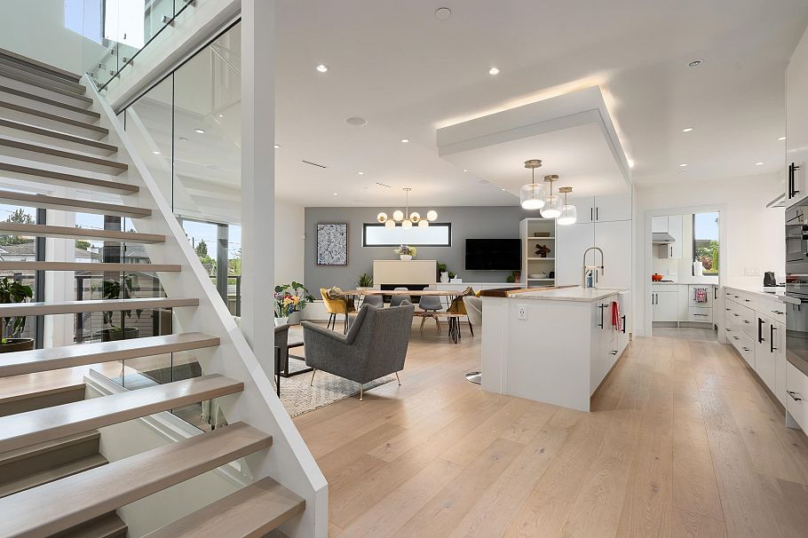 7380 Ashburn Street Vancouver, BC - 8