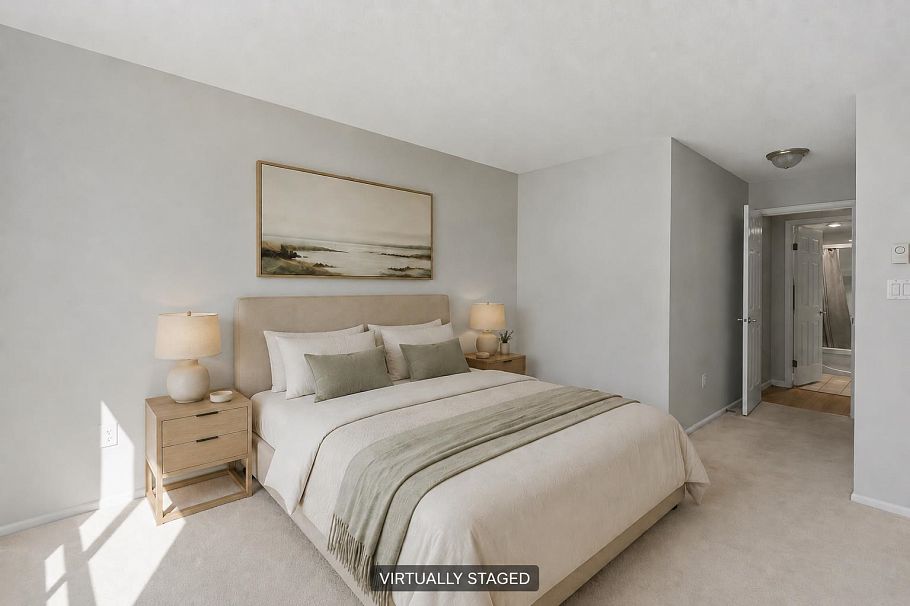 301 3680 Banff Court North Vancouver, BC - 22