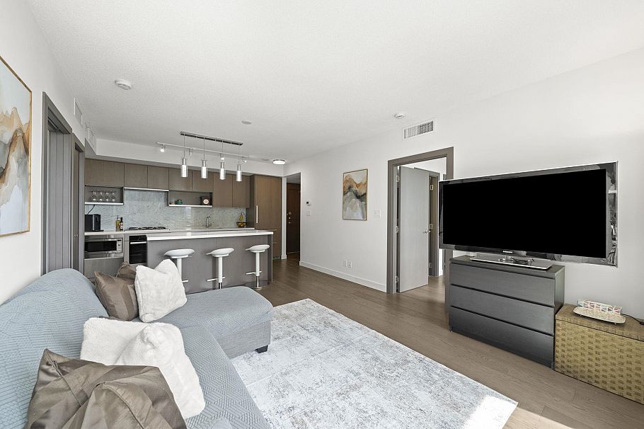 1251 38 Smithe Street Vancouver, BC - 7