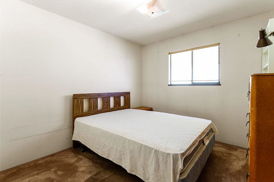 2986 E 3rd Avenue Vancouver, BC - 13