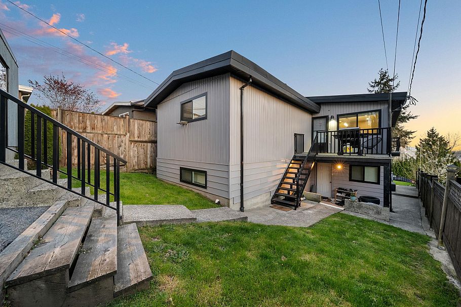 2131 Fraserview Drive Vancouver, BC - 7