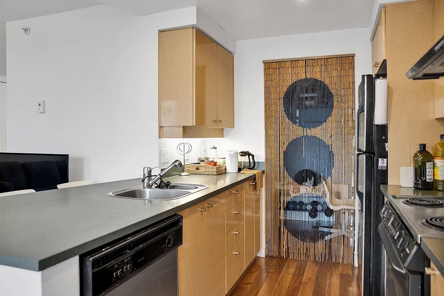 905 1008 Cambie Street Vancouver, BC - 18