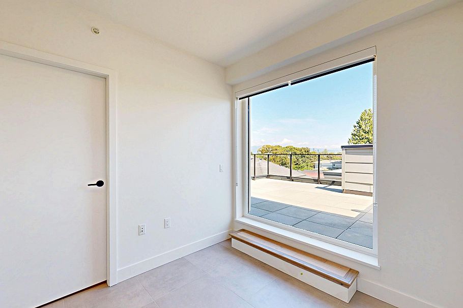 3930 Dumfries Street Vancouver, BC - 27