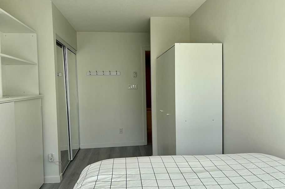 809 1212 Howe Street Vancouver, BC - 14