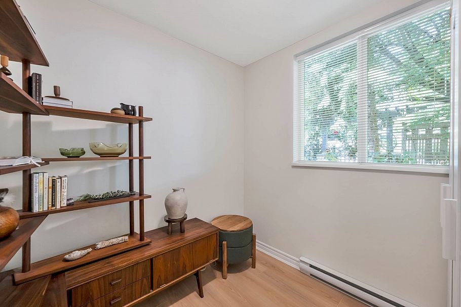 2 1071 Lynn Valley Road North Vancouver, BC - 23