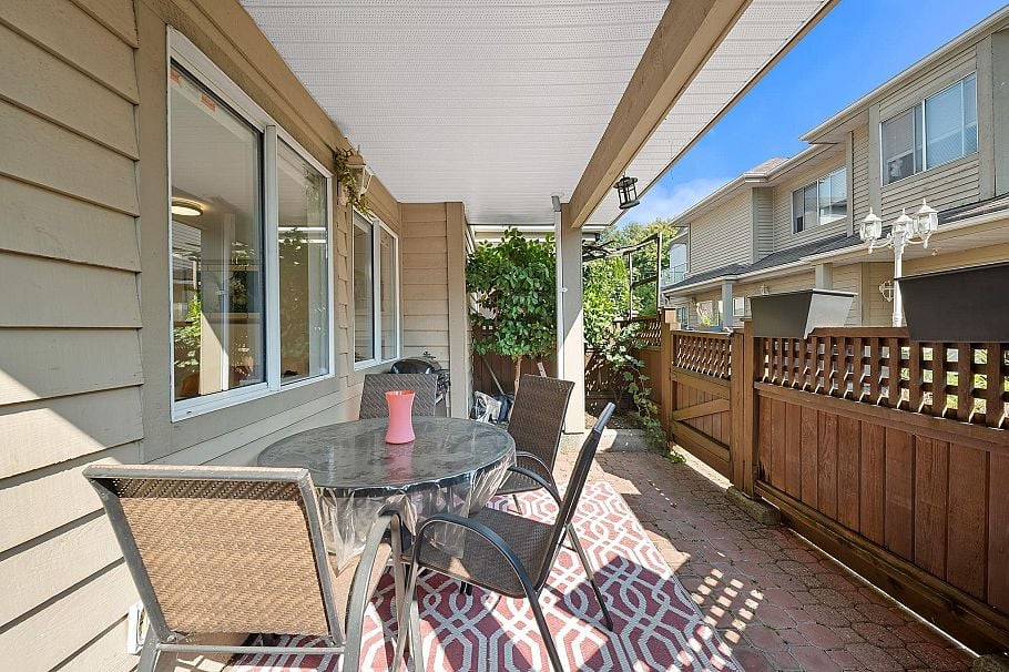 8 815 Tobruck Avenue North Vancouver, BC - 15