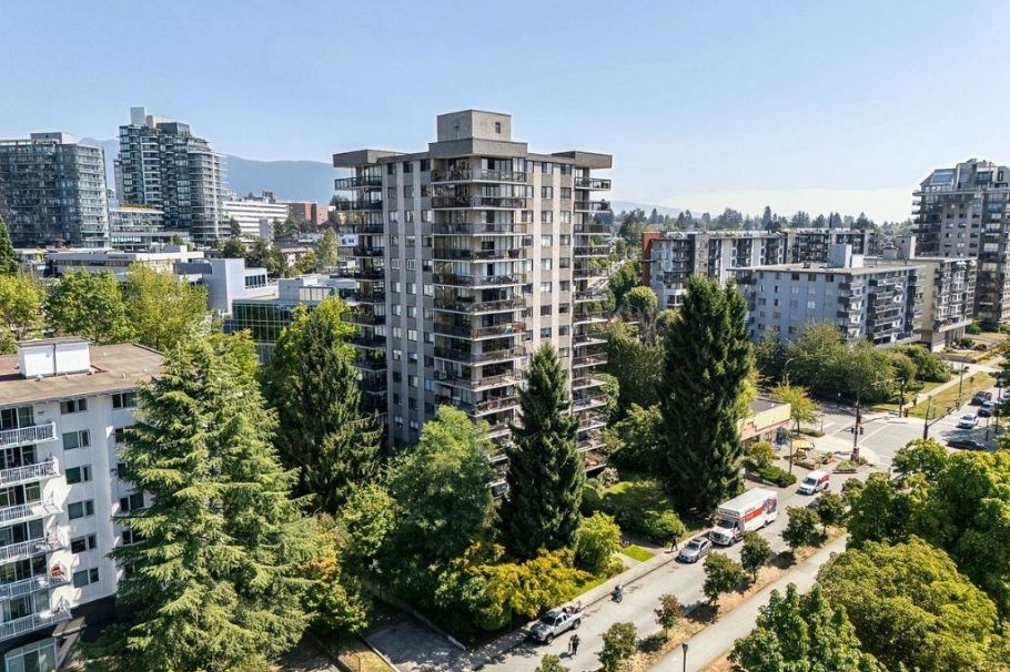 1104 114 W Keith Road North Vancouver, BC - 33