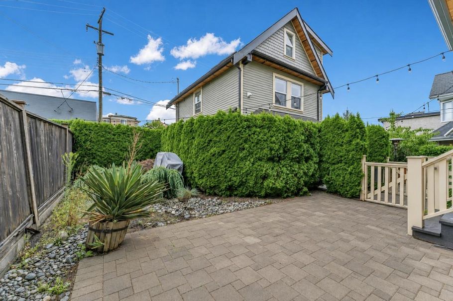 2 1136 E Pender Street Vancouver, BC - 19