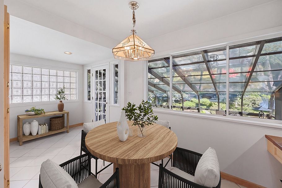 2727 W 36th Avenue Vancouver, BC - 6