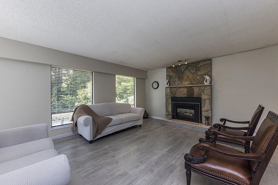 1184 Riverside Drive North Vancouver, BC - 8
