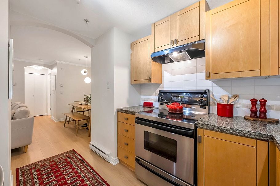 2 1071 Lynn Valley Road North Vancouver, BC - 19