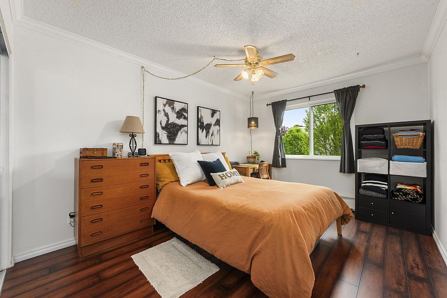 204 725 Commercial Drive Vancouver, BC - 12
