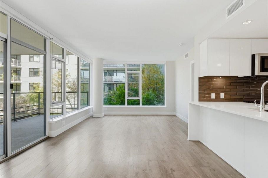302 8533 River District Crossing Vancouver, BC - 9