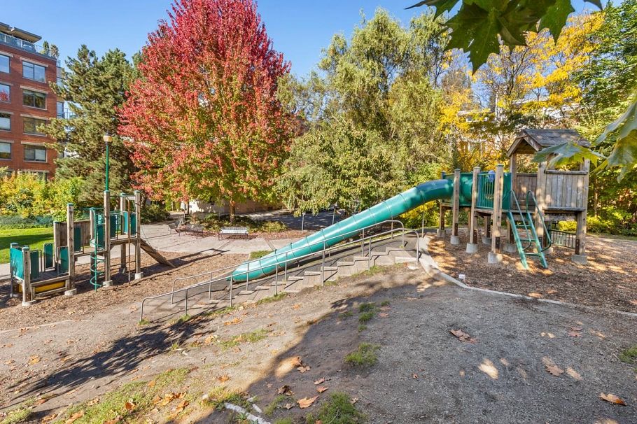 362 2175 Salal Drive Vancouver, BC - 27