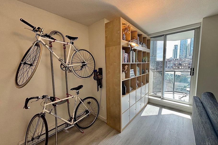 809 1212 Howe Street Vancouver, BC - 7