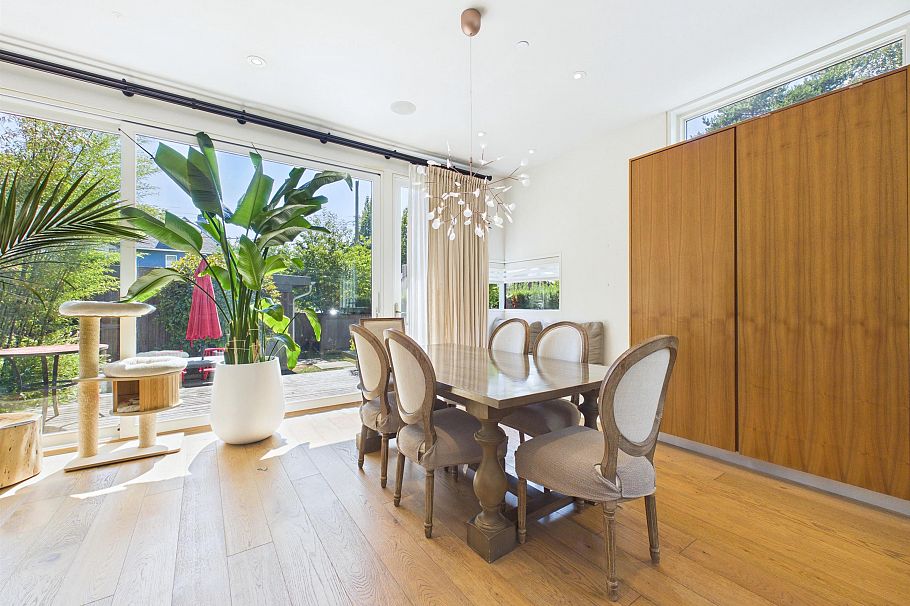 2996 W 11th Avenue Vancouver, BC - 18