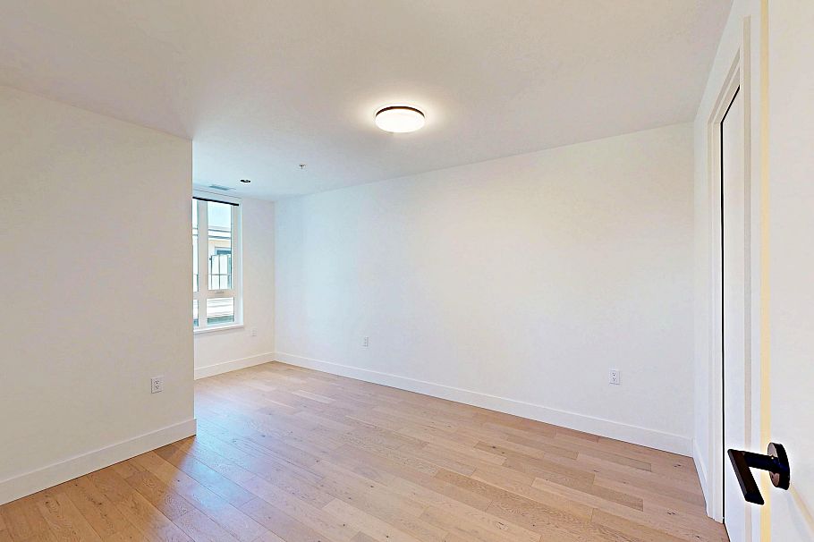 3930 Dumfries Street Vancouver, BC - 15