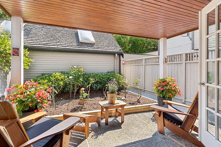 2760 W 2nd Avenue Vancouver, BC - 9