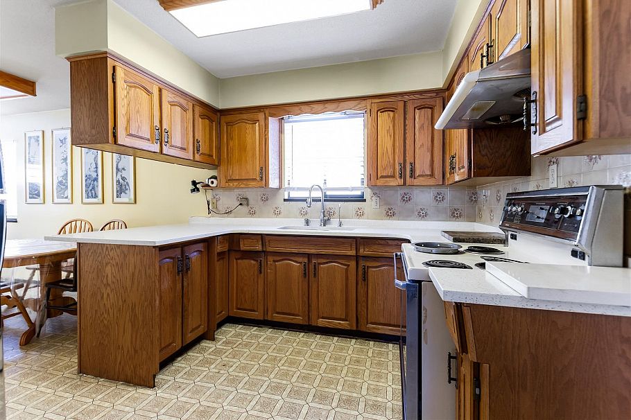 2986 E 3rd Avenue Vancouver, BC - 30