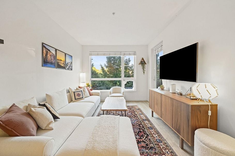 214 1621 Hamilton Avenue North Vancouver, BC - 6