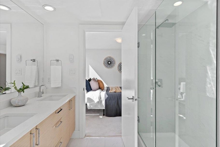 5 1415 E 1st Avenue Vancouver, BC - 21