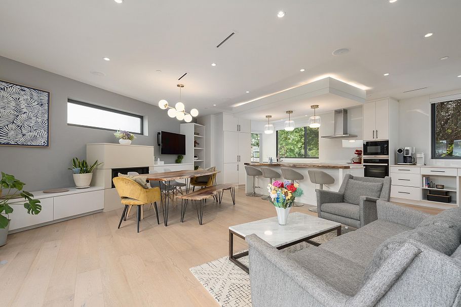 7380 Ashburn Street Vancouver, BC - 3