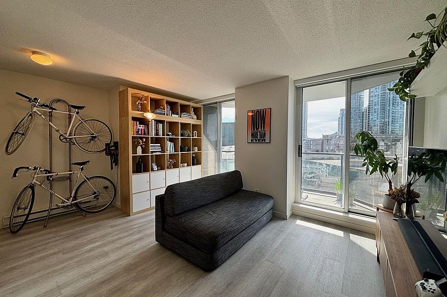 809 1212 Howe Street Vancouver, BC - 6