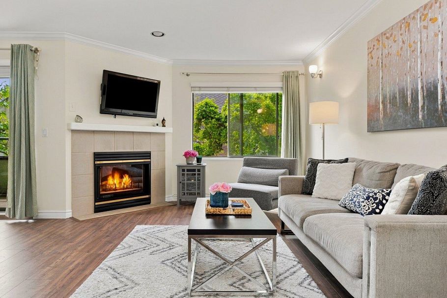 22 2133 St. Georges Avenue North Vancouver, BC - 11