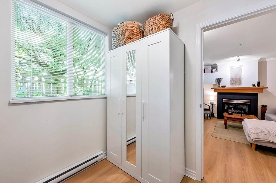 2 1071 Lynn Valley Road North Vancouver, BC - 22