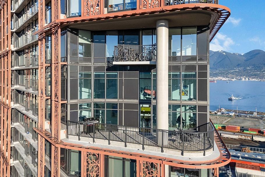 2306 128 W Cordova Street Vancouver, BC - 10