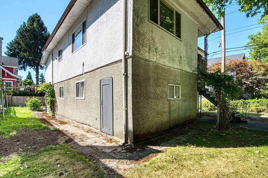 2675 Mackenzie Street Vancouver, BC - 14