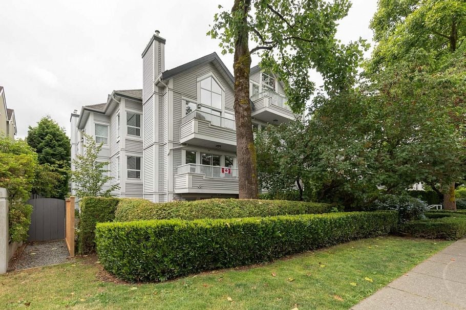 106 876 W 14th Avenue Vancouver, BC - 5