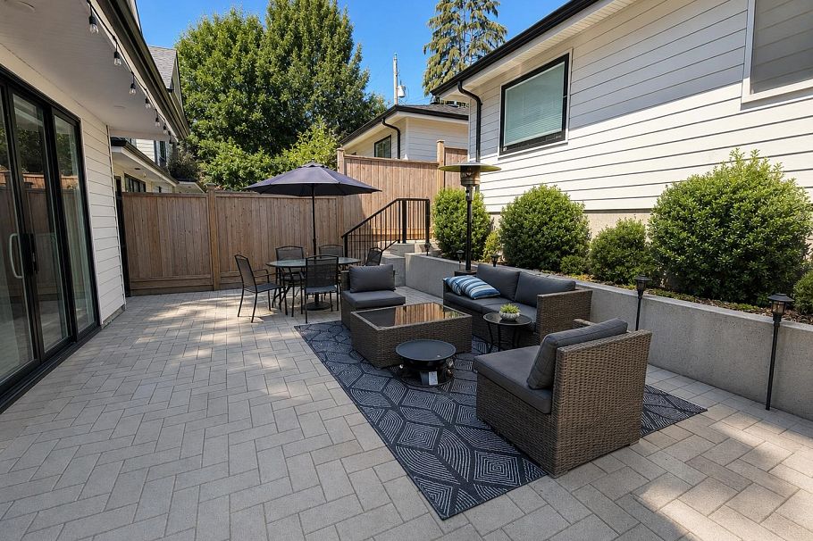 3535 E Georgia Street Vancouver, BC - 13