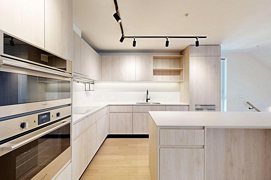 3930 Dumfries Street Vancouver, BC - 6