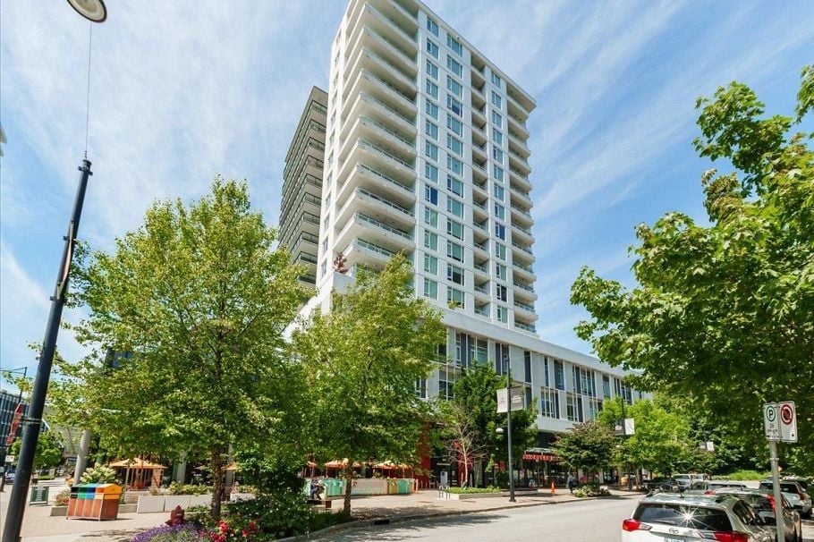 302 8533 River District Crossing Vancouver, BC - 1