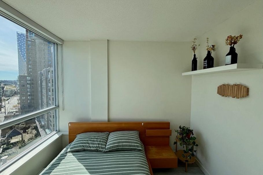 809 1212 Howe Street Vancouver, BC - 10