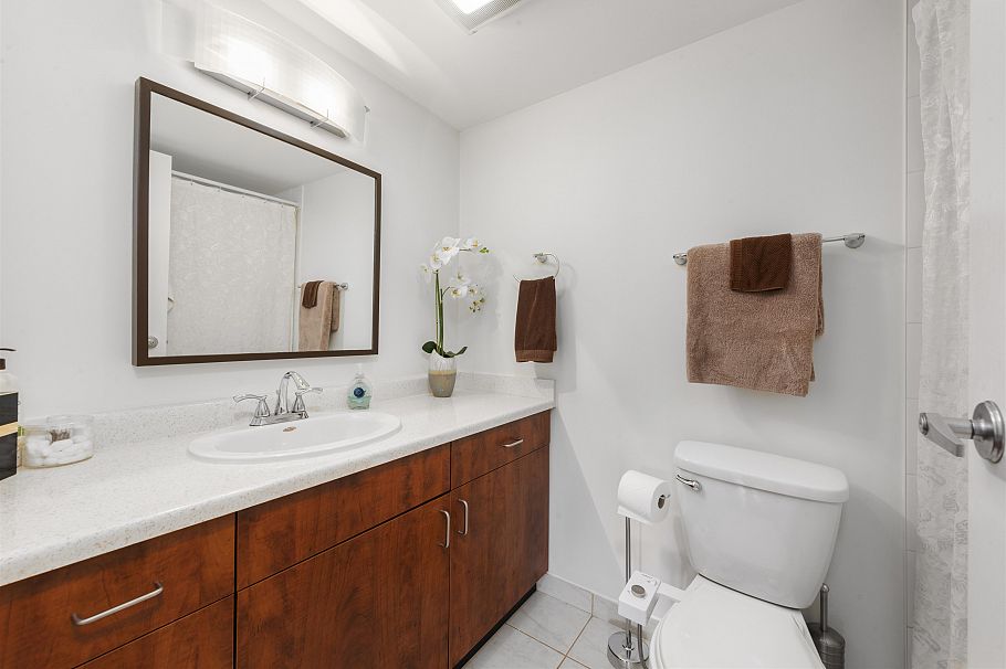 204 725 Commercial Drive Vancouver, BC - 15