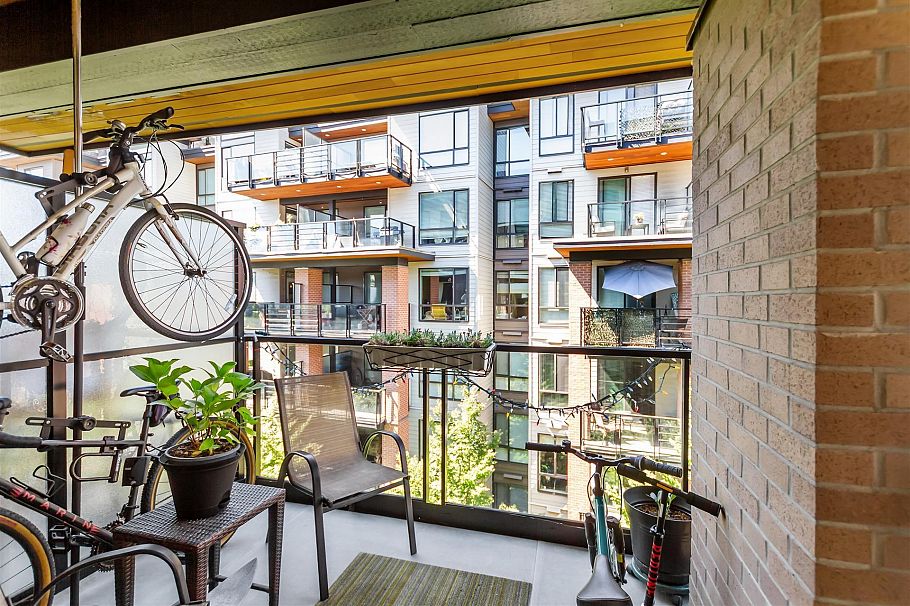 404 719 W 3rd Street North Vancouver, BC - 12