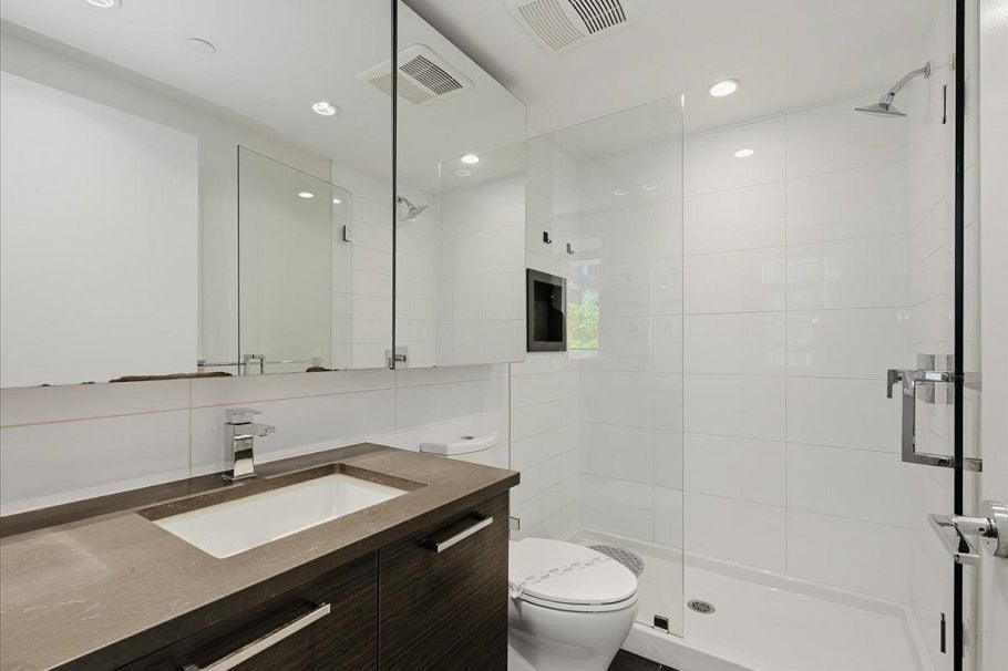 302 8533 River District Crossing Vancouver, BC - 18